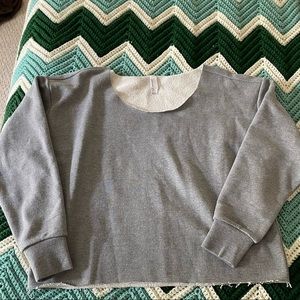 gray cropped sweatshirt
